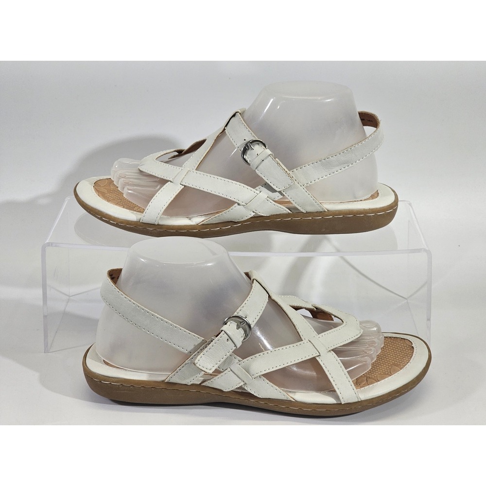 b.o.c. Strappy Thong Sandals Womens 9 White Solid Slingback Buckle Comfort EUC - Picture 3 of 8